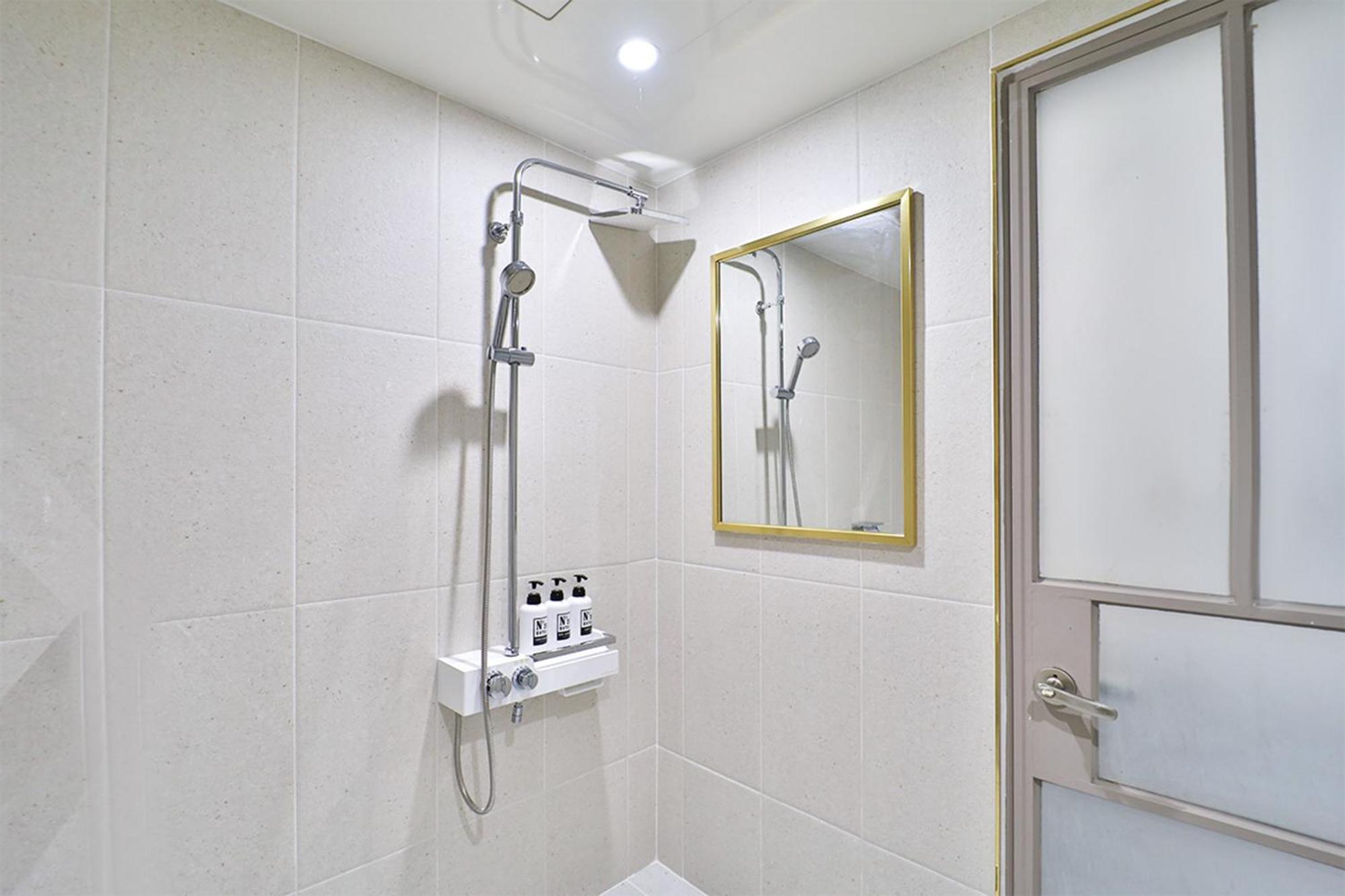 Calm Rest Hotel Busan Sasang Exterior foto