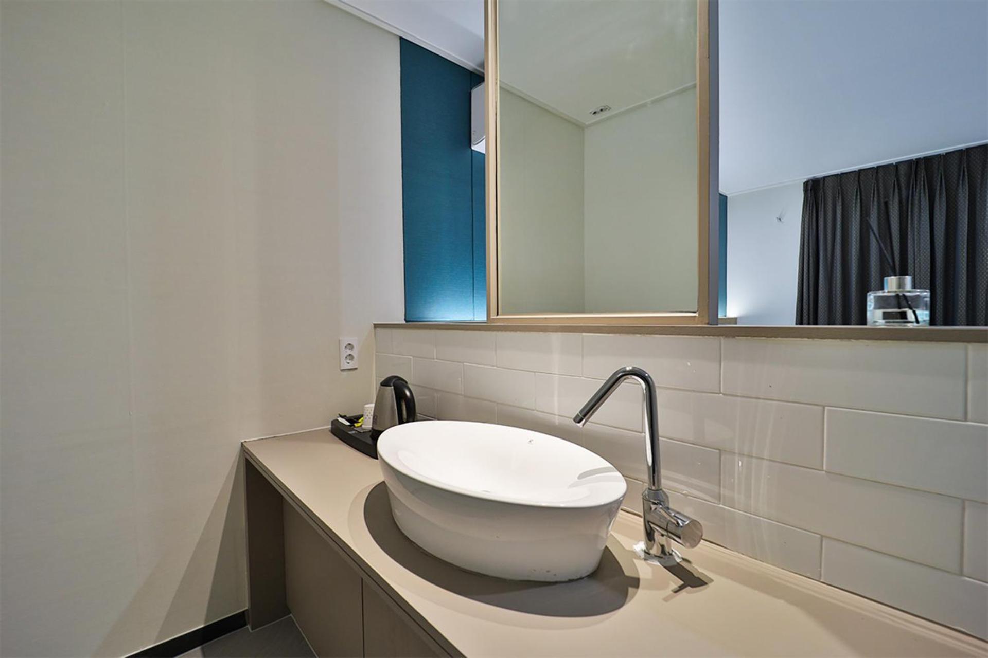 Calm Rest Hotel Busan Sasang Exterior foto